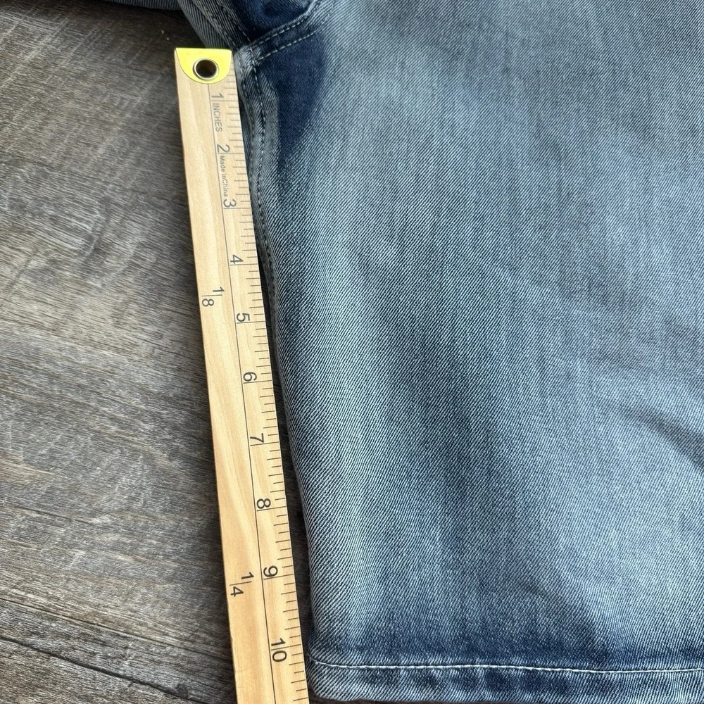 Vintage Y2K Ecko Unltd Relaxed Jean Shorts Size 38 Blue Skate Grunge Inseam 11" - Picture 6 of 8